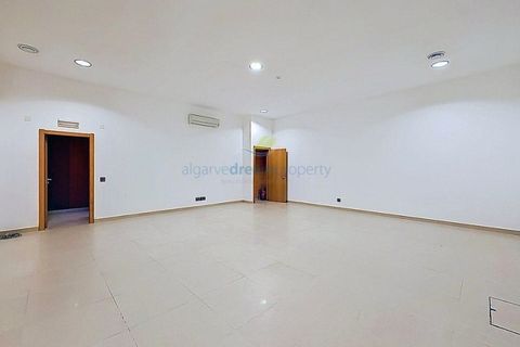 L'establiment comercial a Albufeira, Faro, Albufeira - € 3.500/mes | Ref: DP-01 - foto 11