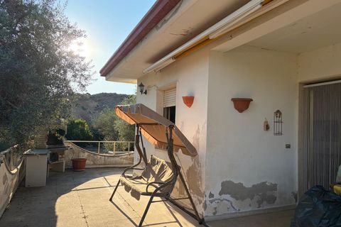 Villa i Chiaramonte Gulfi, Ragusa, Chiaramonte Gulfi - € 75 000 | Ref: VV046 - foto 11
