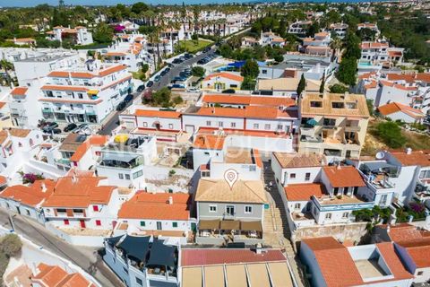Villa i Carvoeiro, Faro, Carvoeiro - € 1.200.000 | Ref: W-02XMPW - foto 2