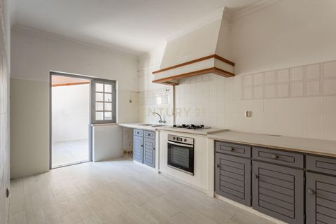 Villa i Azambuja, Lisbon, Azambuja - € 380.000 | Ref: C0222-07196 - foto 9