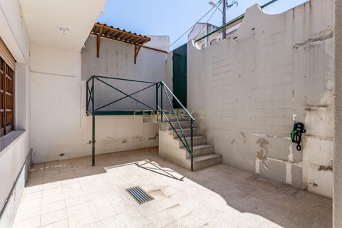 Villa i Azambuja, Lisbon, Azambuja - € 380.000 | Ref: C0222-07196 - foto 13
