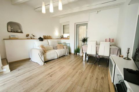 Villa a Cagnes-sur-Mer, Alpes-Maritimes, Cagnes-sur-Mer - € 480.000 | Ref: 447899RLU1107RLU - foto 4