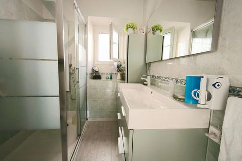 Villa a Cagnes-sur-Mer, Alpes-Maritimes, Cagnes-sur-Mer - € 480.000 | Ref: 447899RLU1107RLU - foto 8