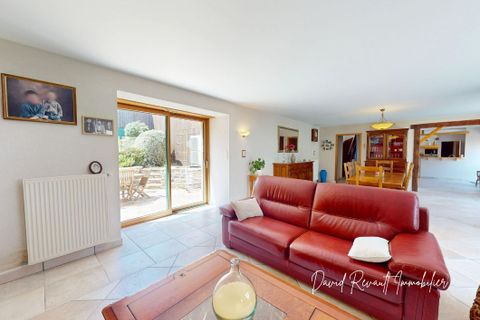 Villa a Elven, Morbihan, Elven - € 433.500 | Ref: 2435317AUL - foto 2