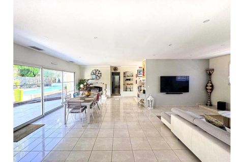 Villa a Léognan, Gironde, Léognan - € 885.000 | Ref: 106472 - foto 2