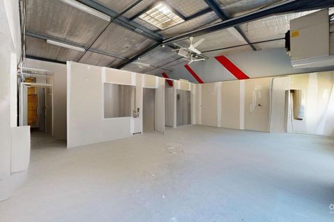 Erhvervsejendom i Auriol, Bouches-du-Rhone, Auriol - € 220.000 | Ref: 3Q26-K62-RUA - foto 5