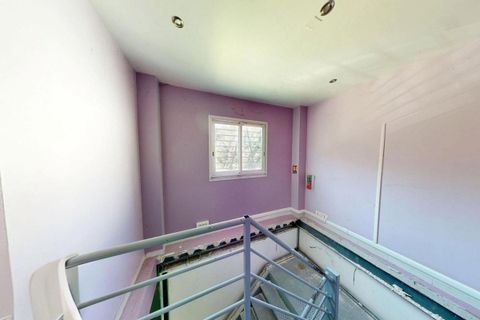 Erhvervsejendom i Auriol, Bouches-du-Rhone, Auriol - € 220.000 | Ref: 3Q26-K62-RUA - foto 11