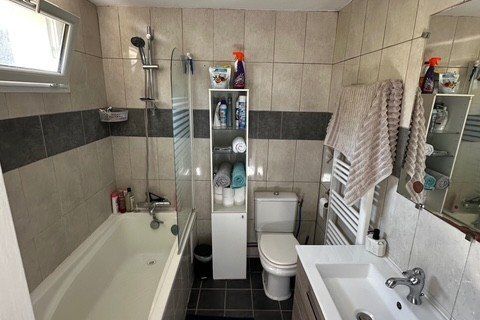 Rækkehus i Saint-Étienne-du-Rouvray, Seine-Maritime, Saint-Étienne-du-Rouvray - € 159.000 | Ref: A405B1830D5C42AE - foto 7