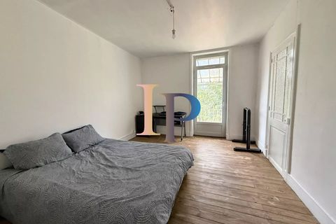 Villa en Charlieu, Loire, Charlieu - € 185.000 | Ref: 42TR4611 - photo 13