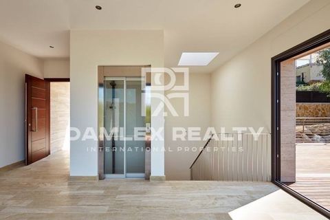 Villa i Lloret De Mar, Gerona, Lloret De Mar - € 1.800.000 | Ref: 1613458 - foto 10