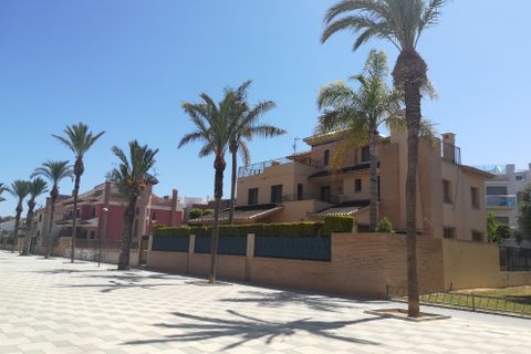 Haus in Los Alcazares, Murcia - Foto 1