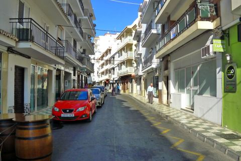 Erhvervsejendom i Nerja, Malaga, Nerja - € 445.000 | Ref: 2011 - foto 2
