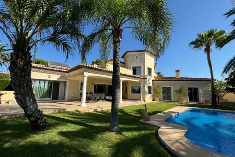 Villa i Benissa, Alicante, Benissa - € 1.350.000 | Ref: CH3034 - foto 15