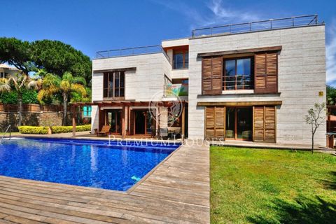 Villa a Alella, Barcelona, Alella - € 3.392.000 | Ref: W-02COYJ/3699 - foto 3