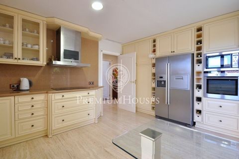 Villa a Alella, Barcelona, Alella - € 3.392.000 | Ref: W-02COYJ/3699 - foto 14