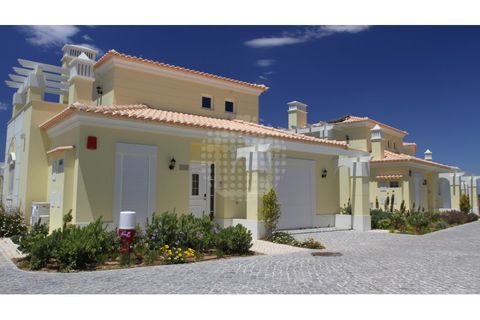 Villa i Castro Marim, Faro, Castro Marim - € 432.500 | Ref: V2-2585 - foto 1