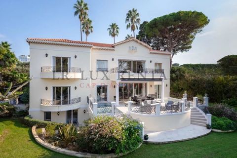 Landejendom i Antibes, Alpes-Maritimes, Antibes - € 26.750.000 | Ref: 3465828 - foto 1