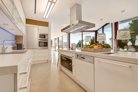 Villa a Marbella, Malaga, Marbella - € 4.400.000 | Ref: R112-09668 - foto 26
