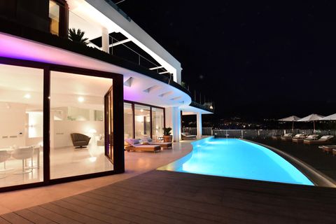 Villa a Marbella, Malaga, Marbella - € 4.400.000 | Ref: R112-09668 - foto 37
