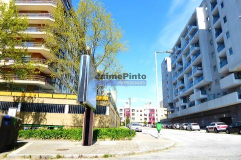 Helårsgrund i Porto, Porto, Porto - € 1.400.000 | Ref: 8657_T - foto 1