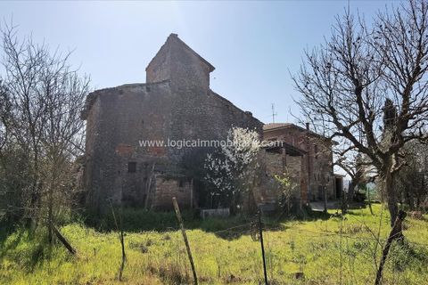 Farm hus i Sinalunga, Siena, Sinalunga - € 140.000 | Ref: CA482 - foto 9