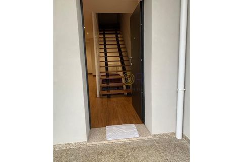 Villa i Maia, Porto, Maia - € 750.000 | Ref: FS3007 - foto 24