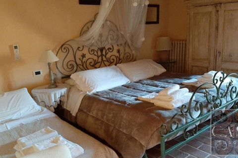 Villa i Cortona, Arezzo, Cortona - € 1.100.000 | Ref: v3737v-x - foto 50