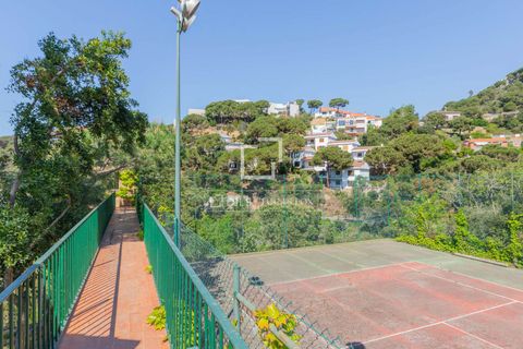 Villa em Lloret De Mar, Gerona, Lloret De Mar - € 1.350.000 | Ref: CBR28558 - foto 27