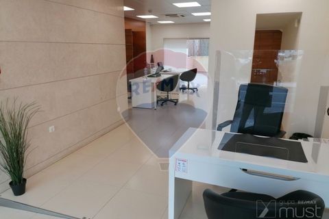 Erhvervsejendom i Amadora, Lisbon, Amadora - € 380.000 | Ref: 122291144-1 - foto 4