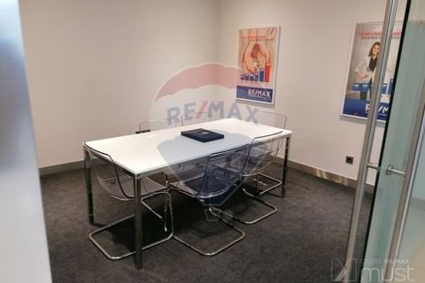 Erhvervsejendom i Amadora, Lisbon, Amadora - € 380.000 | Ref: 122291144-1 - foto 5