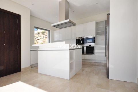 Villa em Benahavis, Malaga, Benahavis - € 1.900.000 | Ref: R3071836 - foto 14