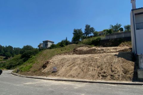 Helårsgrund i Amarante, Porto, Amarante - € 45.000 | Ref: 840 - foto 1