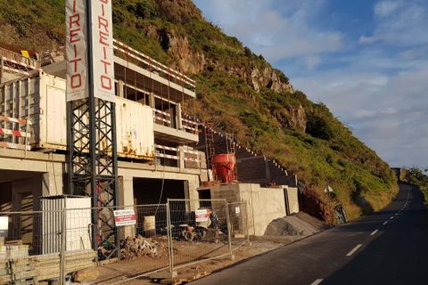 Byhus i Calheta, Madeira, Calheta - € 695.000 | Ref: M077 - foto 3