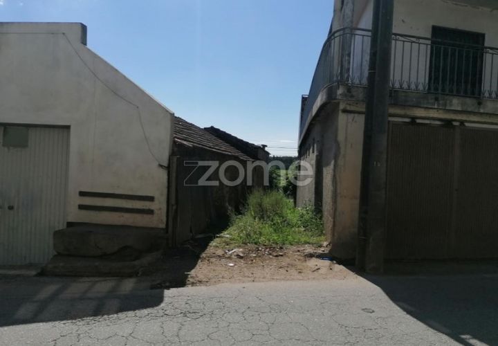 Helårsgrund i Braga, Braga, Braga - € 33.000 | Ref: ZMPT545708 - foto 1