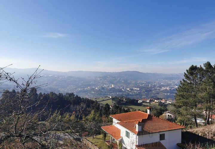Helårsgrund i Amarante, Porto, Amarante - € 75.000 | Ref: T/10618 - foto 1