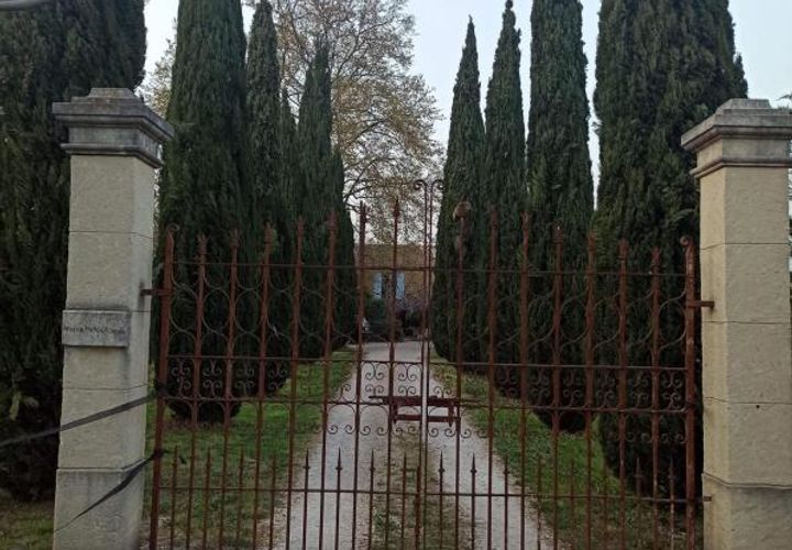 Villa a Orange, Vaucluse, Orange - € 895.000 | Ref: A3876 - foto 1