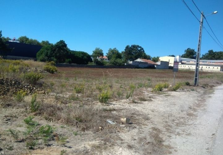 Helårsgrund i Entroncamento, Santarem, Entroncamento - € 3.000.000 | Ref: pt2811 - foto 1