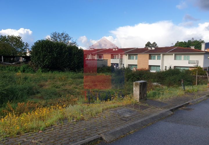 Helårsgrund i Vila Verde, Braga, Vila Verde - € 60.000 | Ref: 06302 - foto 1