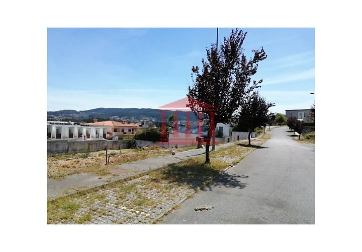 Helårsgrund i Gamil e Midoes, Braga, Gamil e Midoes - € 60.000 | Ref: 272T00577 - foto 1