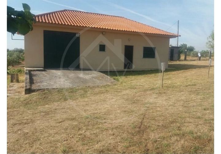 Gård i Alvite e Passos, Braga, Alvite e Passos - € 179 000 | Ref: Q 5033 - foto 1