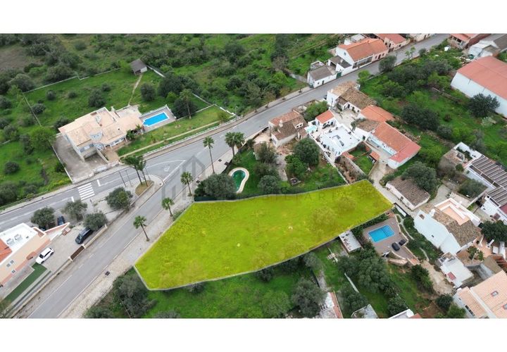 Helårsgrund i Alte, Faro, Alte - € 130.000 | Ref: City-21-62 - foto 1