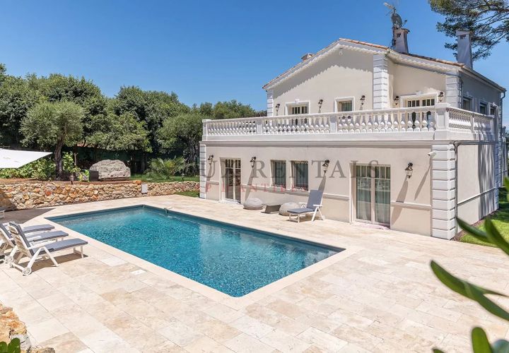 Villa i Antibes, Alpes-Maritimes, Antibes - € 4.950.000 | Ref: 6048870 - foto 1