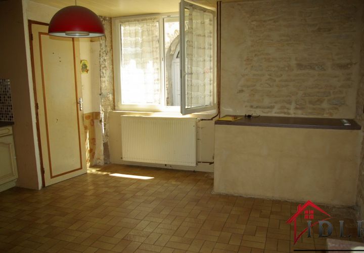 Villa i Champlitte, Haute-Saone, Champlitte - € 45.000 | Ref: 11_3576 - foto 1