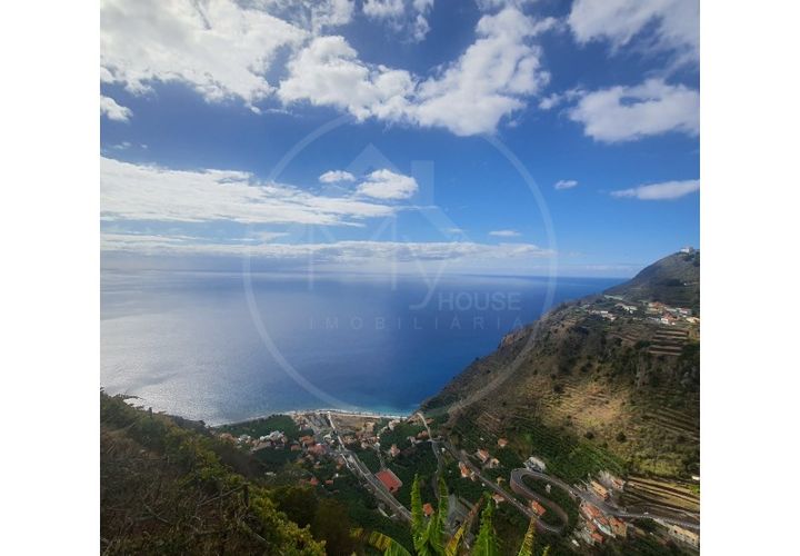 Helårsgrund i Arco da Calheta, Madeira, Arco da Calheta - € 300.000 | Ref: TJ400 - foto 1