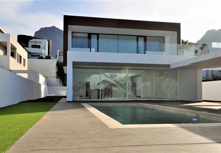 Villa i Fanabe, Tenerife, Fanabe - € 1.980.000 | Ref: LUX0032 - foto 1