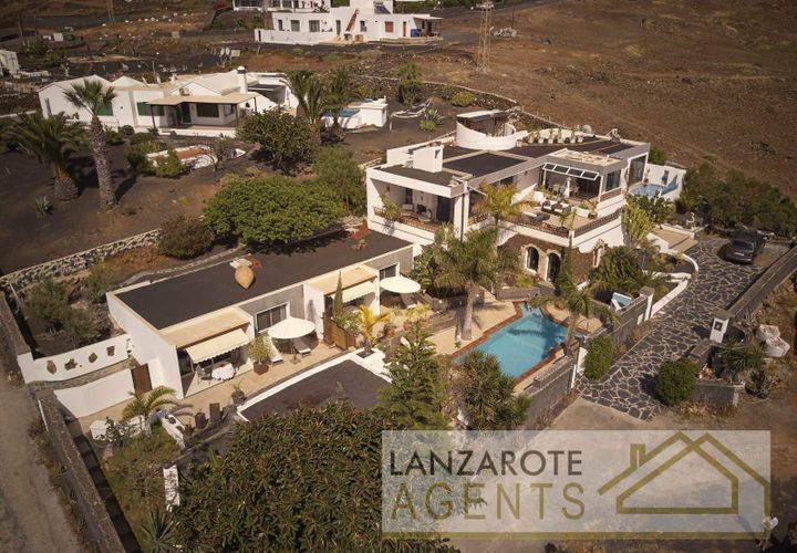 Villa i Las Brenas (Yaiza), Lanzarote, Las Brenas (Yaiza) - € 1 299 000 | Ref: PBI569 - foto 1
