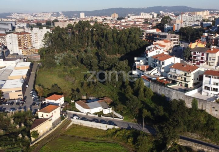 Terra a Rio Tinto, Porto, Rio Tinto - € 665.000 | Ref: ZMPT547806 - foto 1