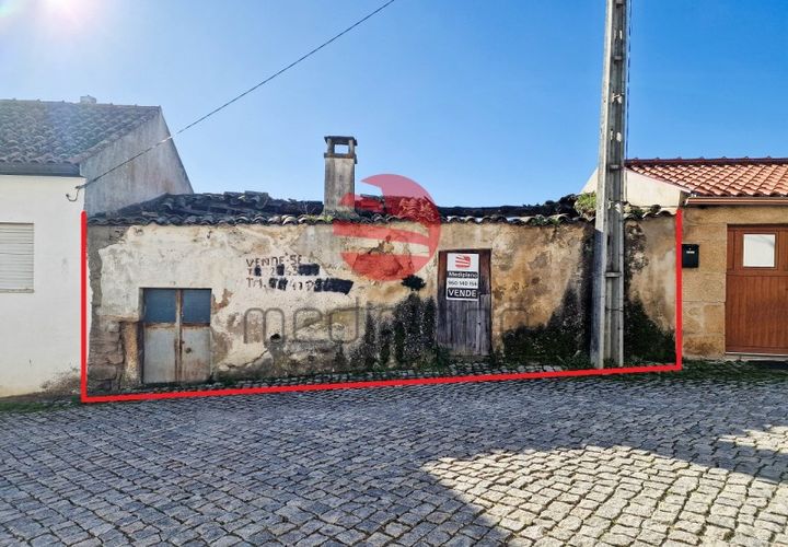 Landejendom i Longroiva, Guarda, Longroiva - € 19.000 | Ref: 106/MDA - foto 1