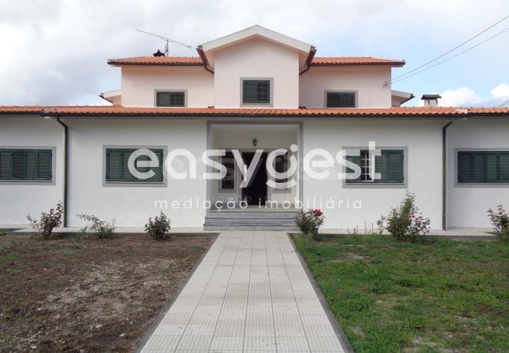 Villa a Viseu, Viseu, Viseu - € 425.000 | Ref: VS73569 - foto 1