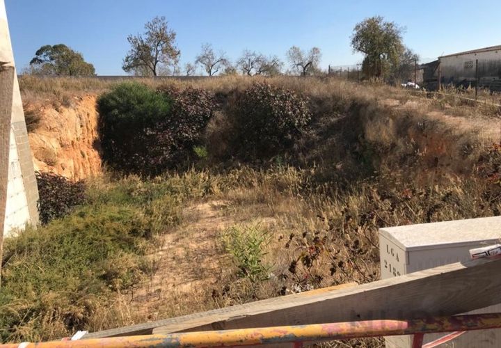 Helårsgrund i Estombar, Faro, Estombar - € 250.000 | Ref: NU_5048 - foto 1